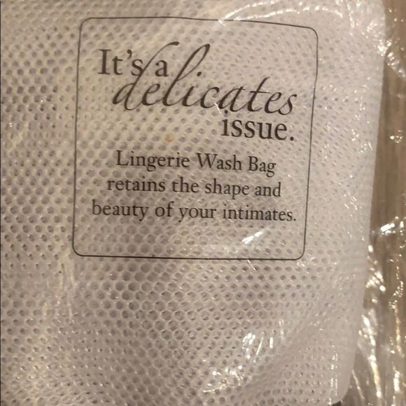 🎉Last deal 🎉Soma bra wash bag - Picture 3 of 5